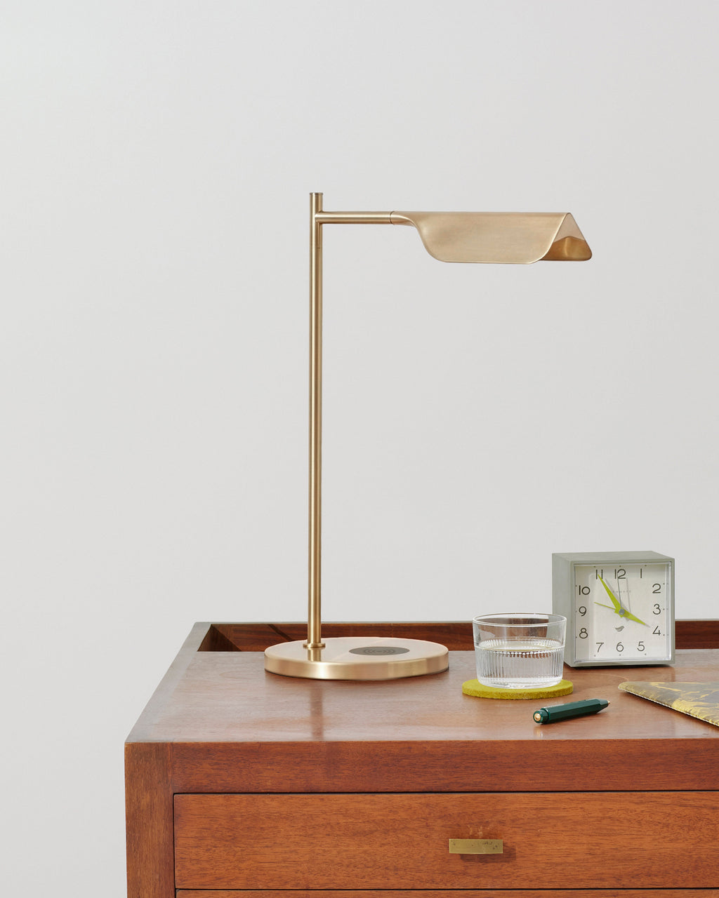Leaf Table Lamp