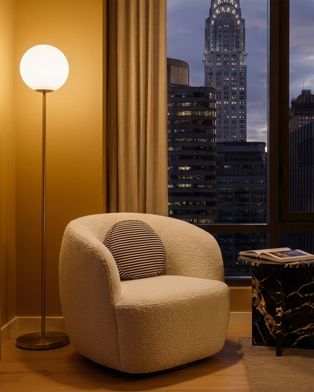 Luna LED Floor Lamp